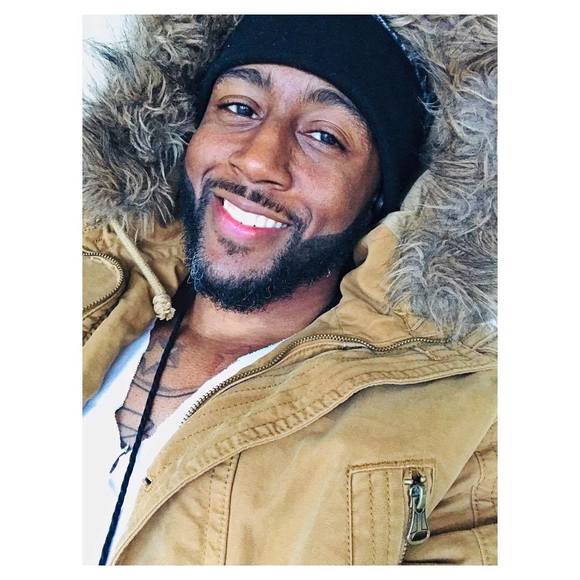 Meet your Posher, Corry - Picture 1 of 1